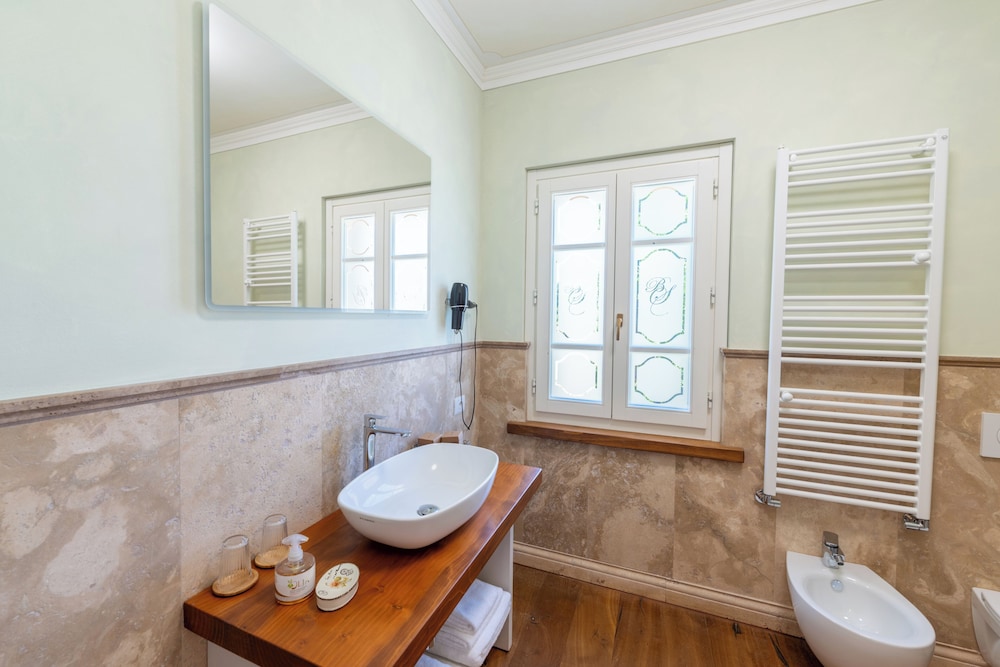 Borgo Sante Country House