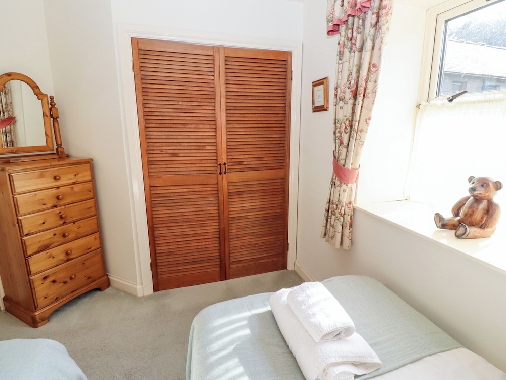 Catkin Cottage
