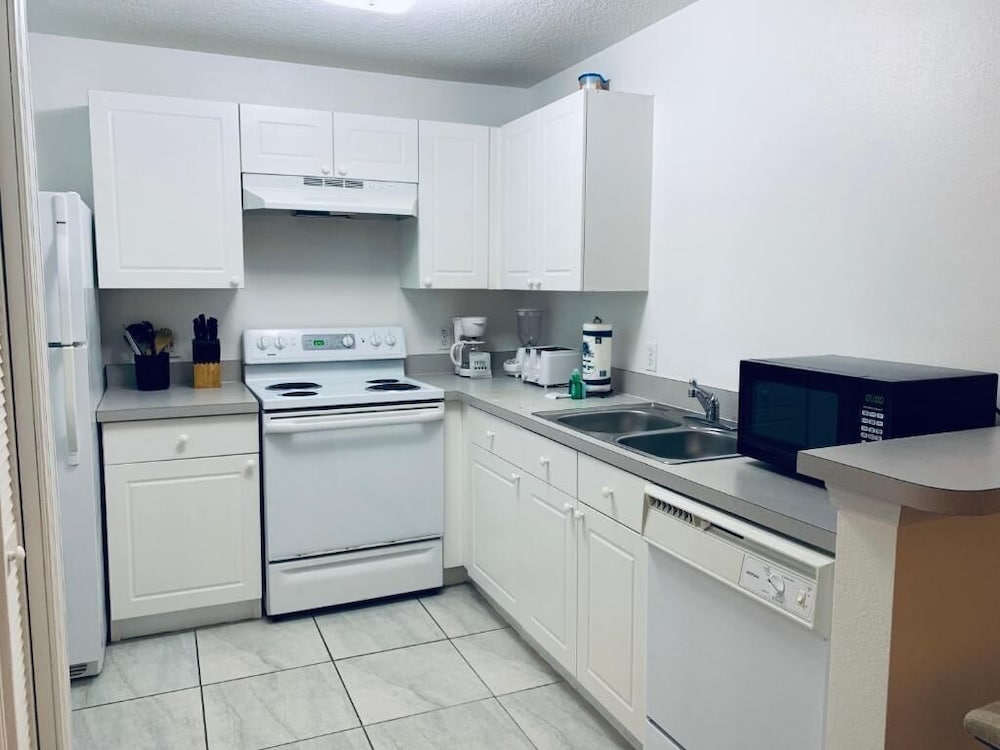 Alamo Vacation Townhomes