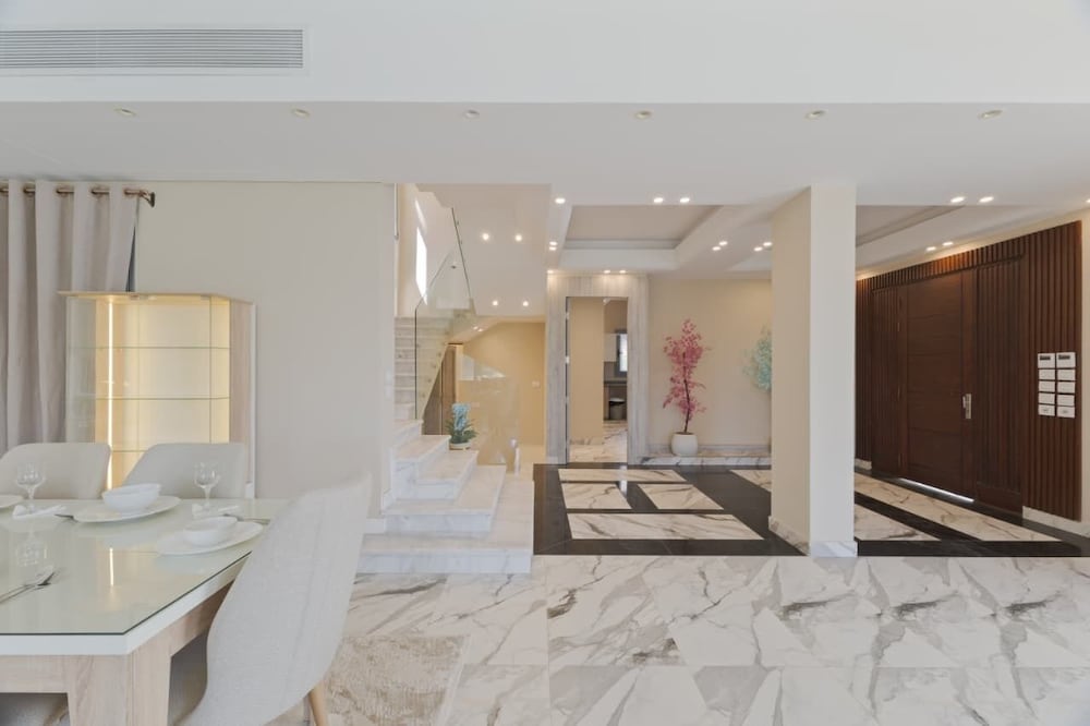 villa with garden in palm hills compound