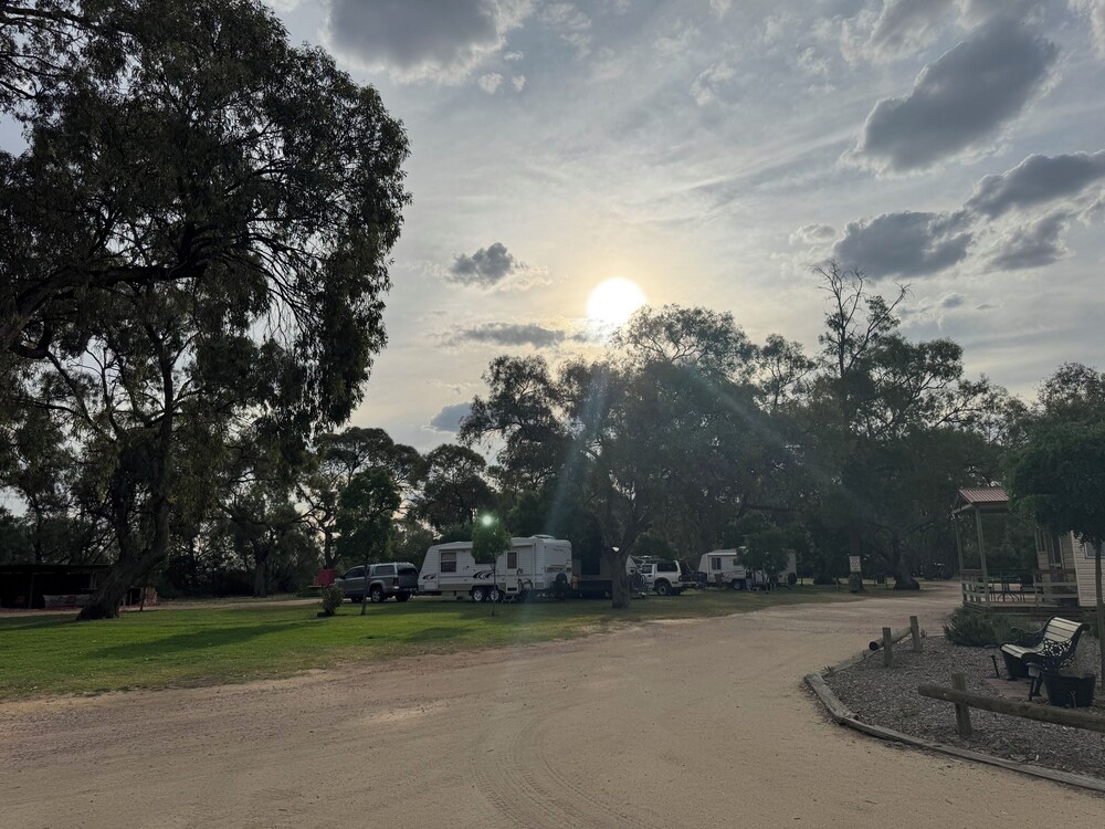 Hay Caravan Park
