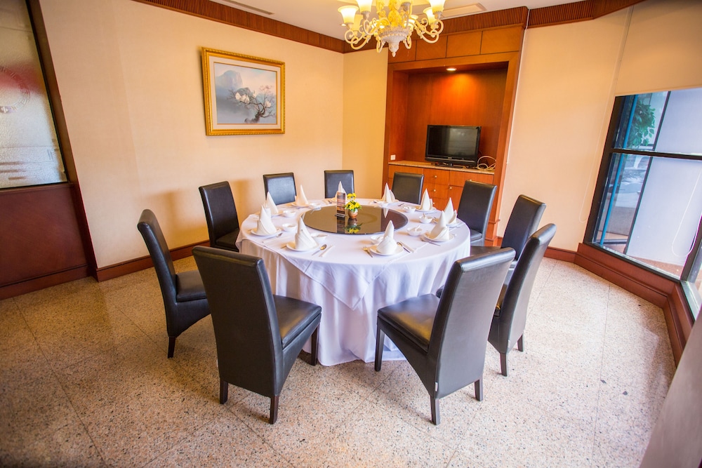 Seeharaj Hotel Uttaradit