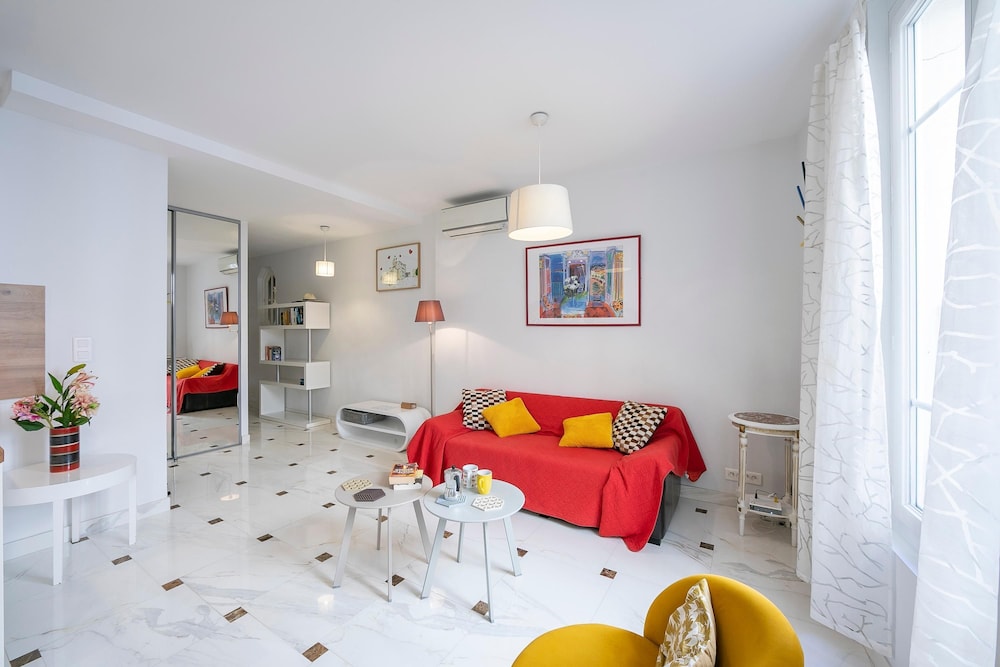 Appartement Picasso - Vieil Antibes view 2
