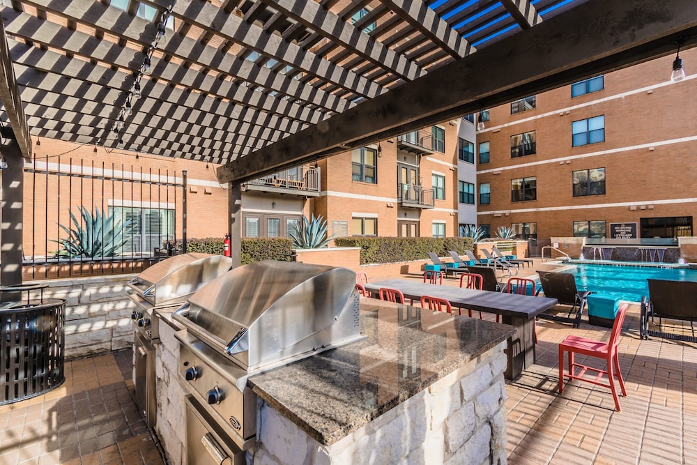 Regal Stays Apartments - West Village view 5