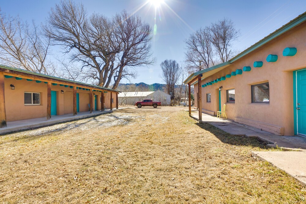 Near Hiking & Skiing: Mora Cottage w/ Mtn Views view 4