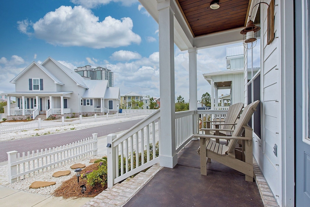 Endless Summer by Southern Vacation Rentals