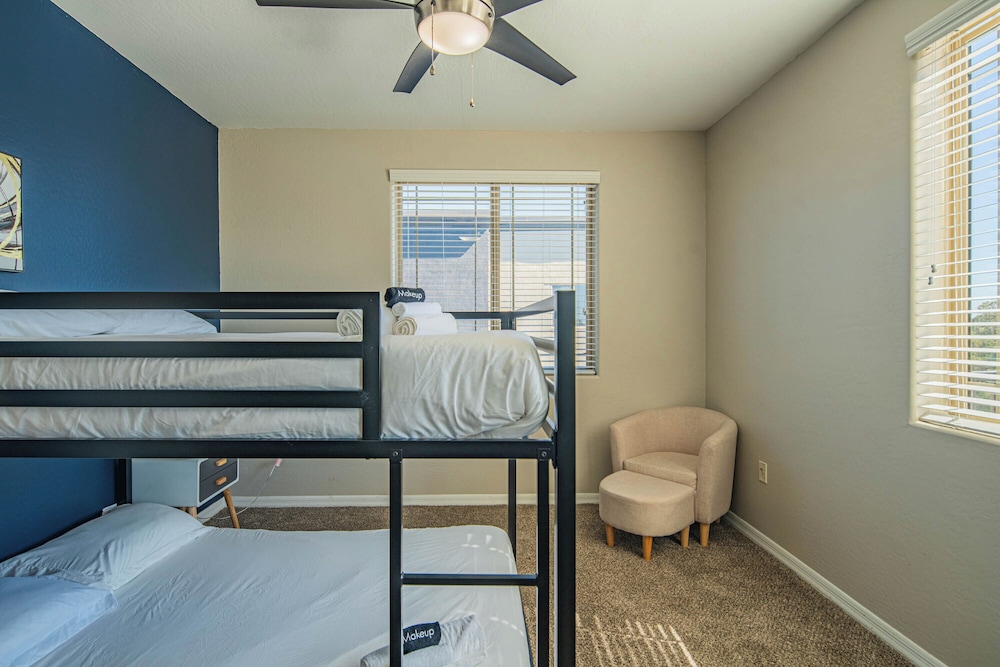 ROVE LIVING/KL - The Fredrick Tempe