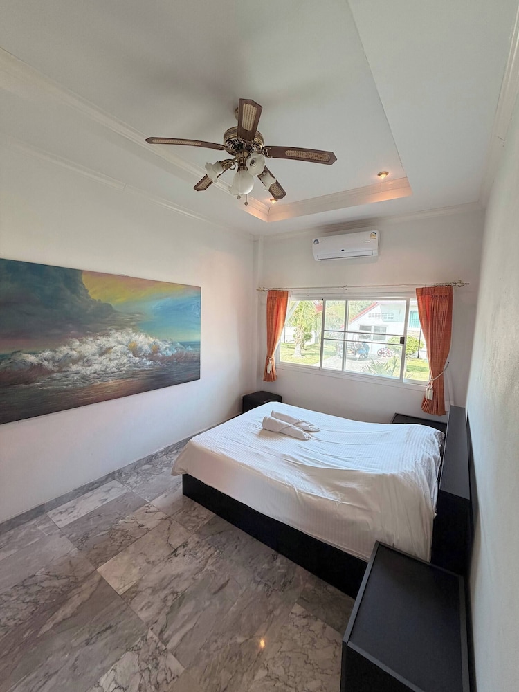 Surin Dreambeach View 4