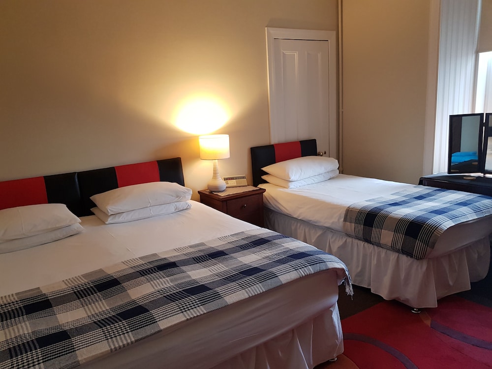 Claremont House B&B