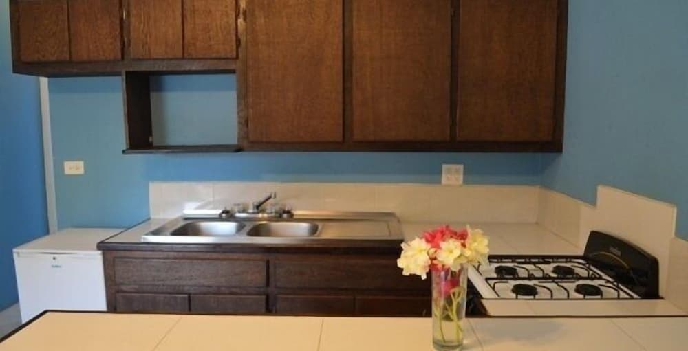 Sea Pearl Vacation Suites