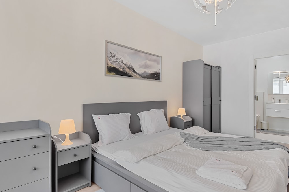 Charming Double Studio - Ivory Residence view 4