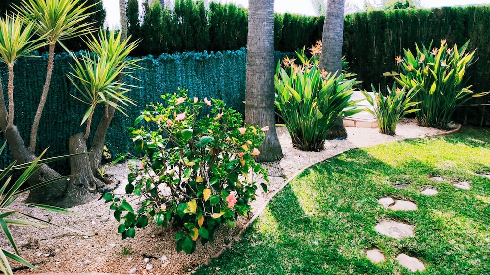 Villa el Palmar With 3 Bedrooms Close to the Beach