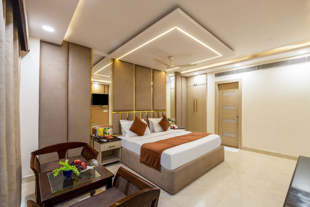 Hotel Downtown by Quadis - East of Kailash