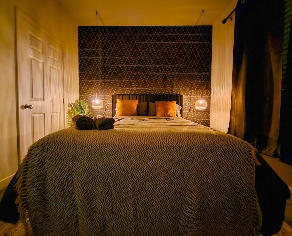 Forty First Place - Boutique Hostel