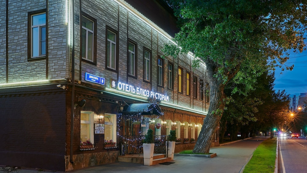 Blues Hotel