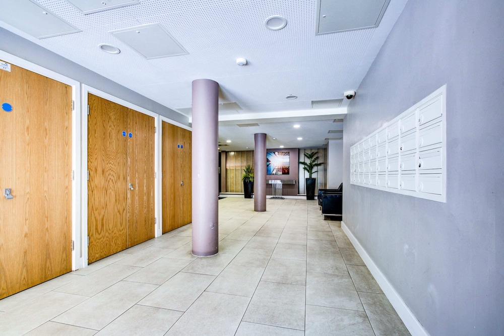 hotel reception