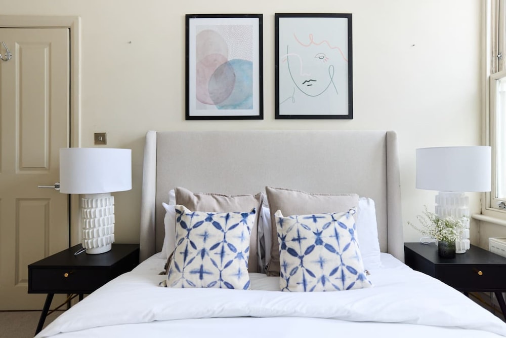 The Fulham Wharf - Glamorous 2bdr Flat With Garden