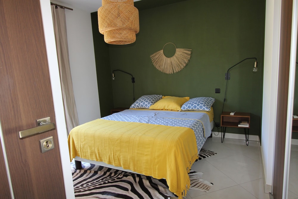 Bel Appartement Près du Port St Raphael photo 2