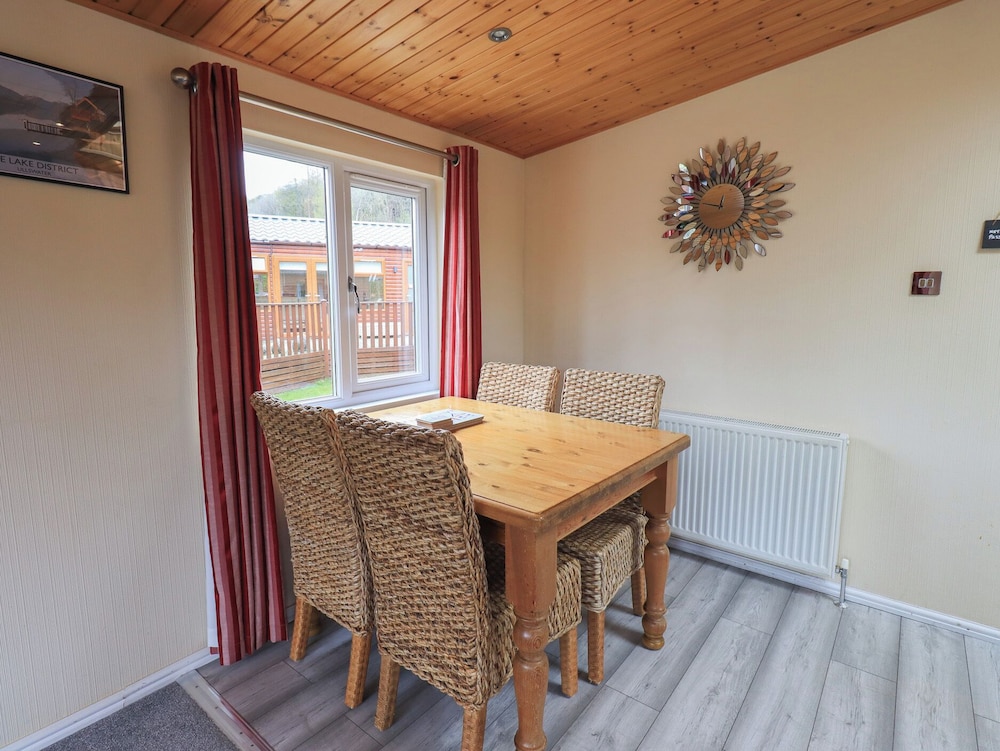 Striding Edge Lodge
