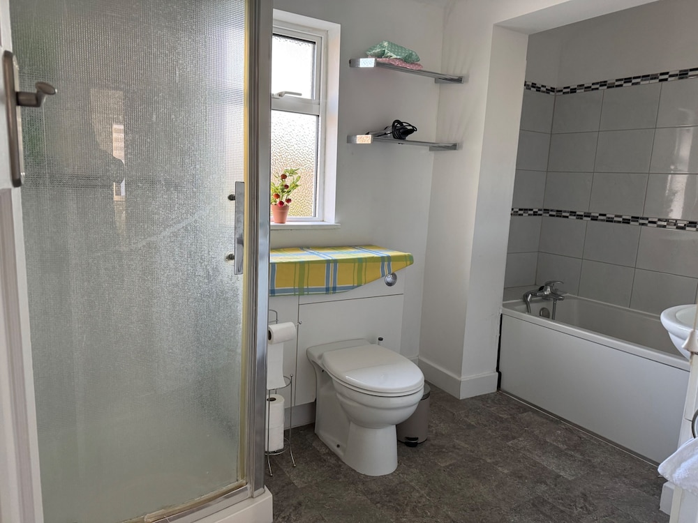 Oxford - Villa - Sleeps 8 - Garden - Parking