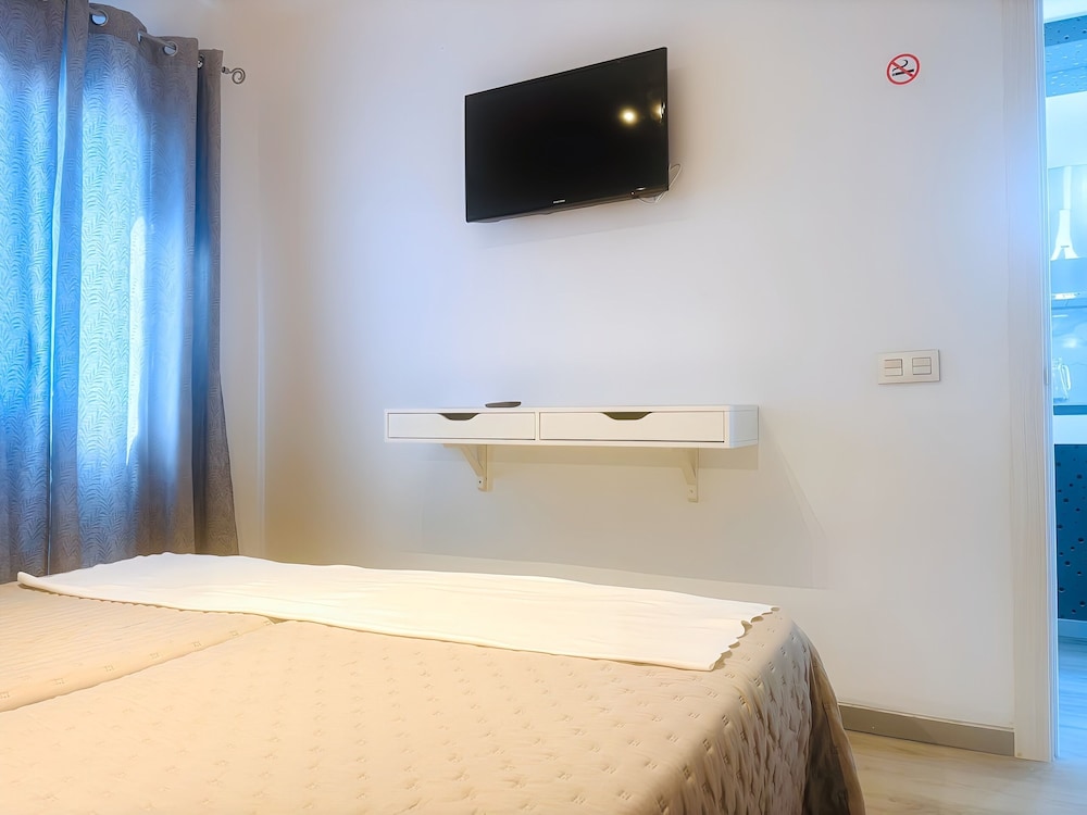 Apartment Bellissima With Pool and Wi-fi, 200m From the sea in Puerto del Carmen