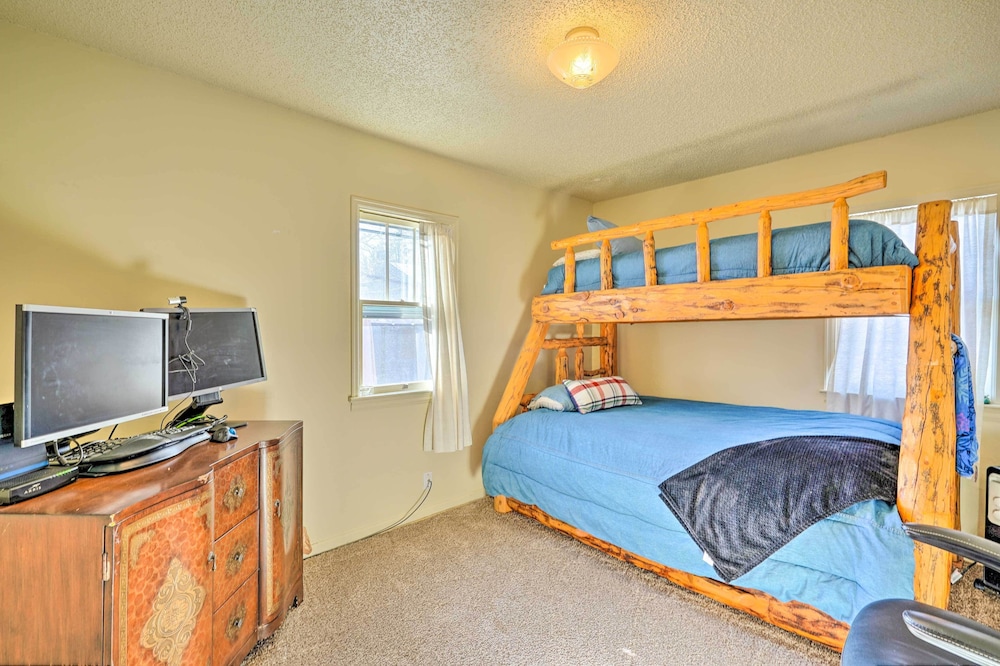 Canon City Vacations - Canon City Abode, 13 Mi to Royal Gorge Bridge! - Property Image 11
