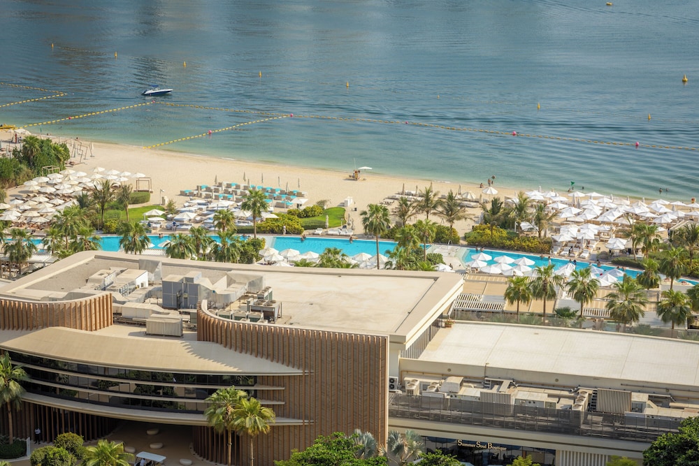 Maison Privee - Elegant Palm Retreat w/ Iconic Sea and Marina Vws