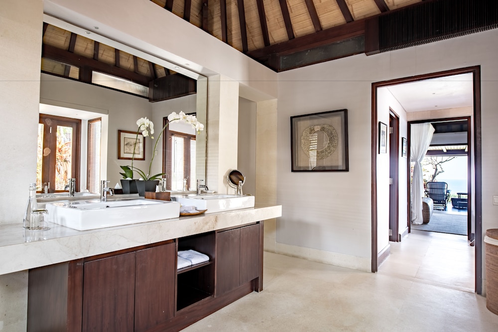 The Ungasan Clifftop Resort 67