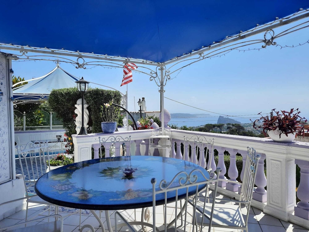 Villa Lesto Holiday Home - Ischia Apartments photo 4