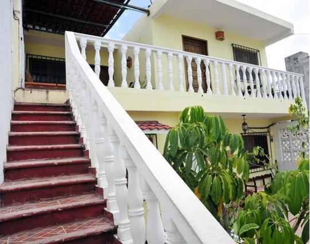 Room in B&B - Cancun Guest House 2