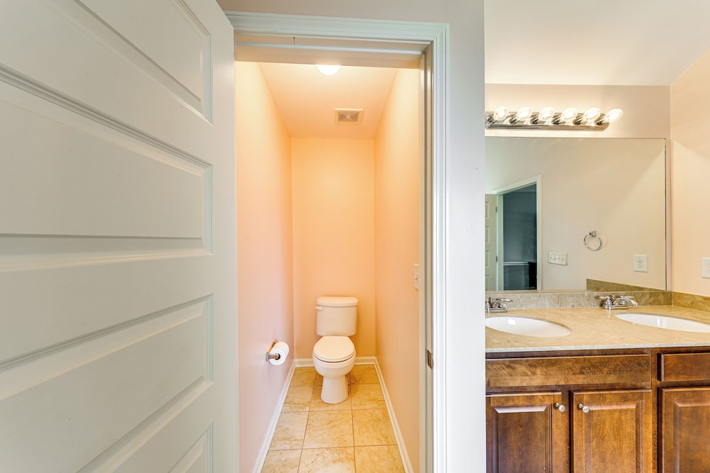 Spacious Family Home w/ Patio in Graniteville!