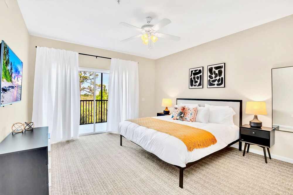 3BR Condo - Pool Hot Tub Sauna - Near Disney