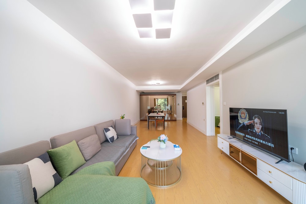 Tyms Bright 2BR 1BA Suite Yongxin