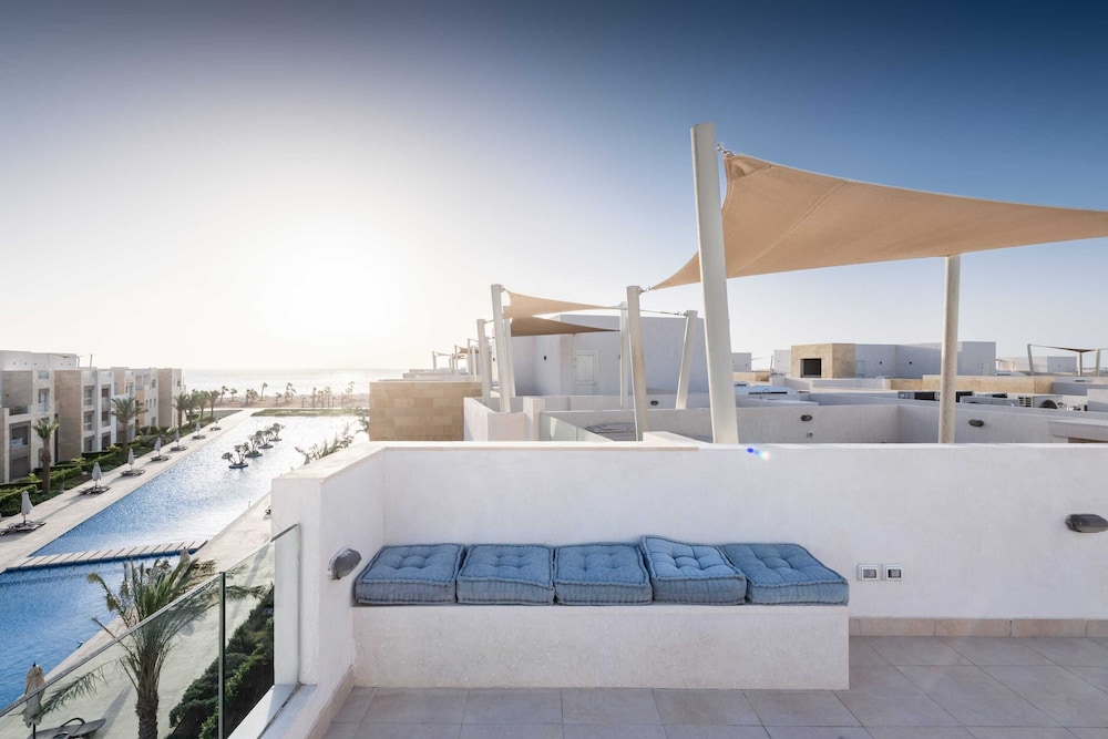 Xuru Stays I Roomy & Relaxed 1bdr @ Mangroovy Free Beach & Pool