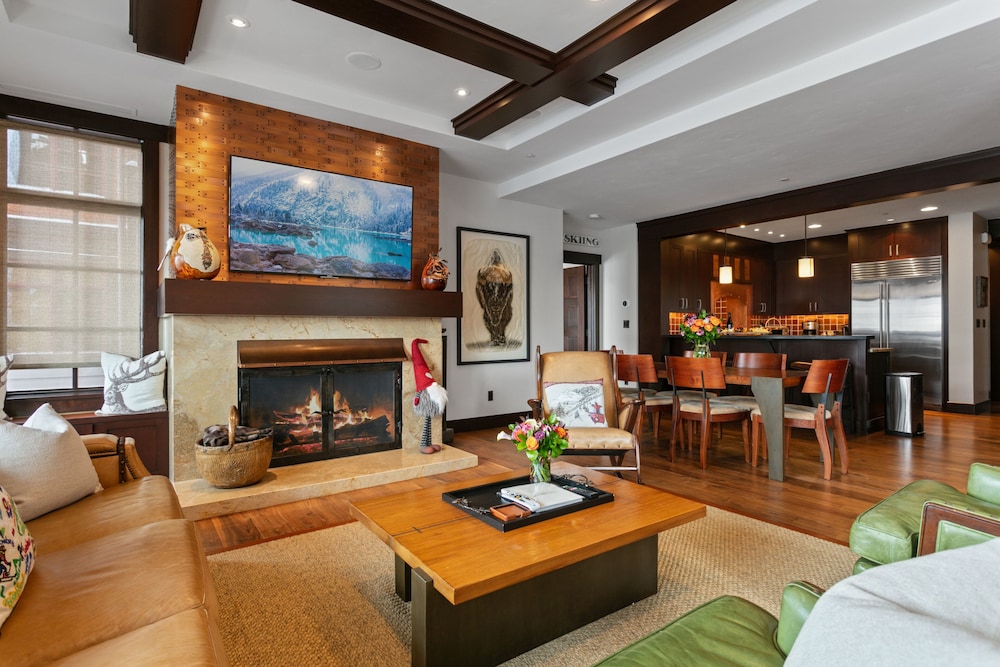Flagstaff Lodge at Deer Valley Resort - Two Bedroom Residence #305 2 Condo
