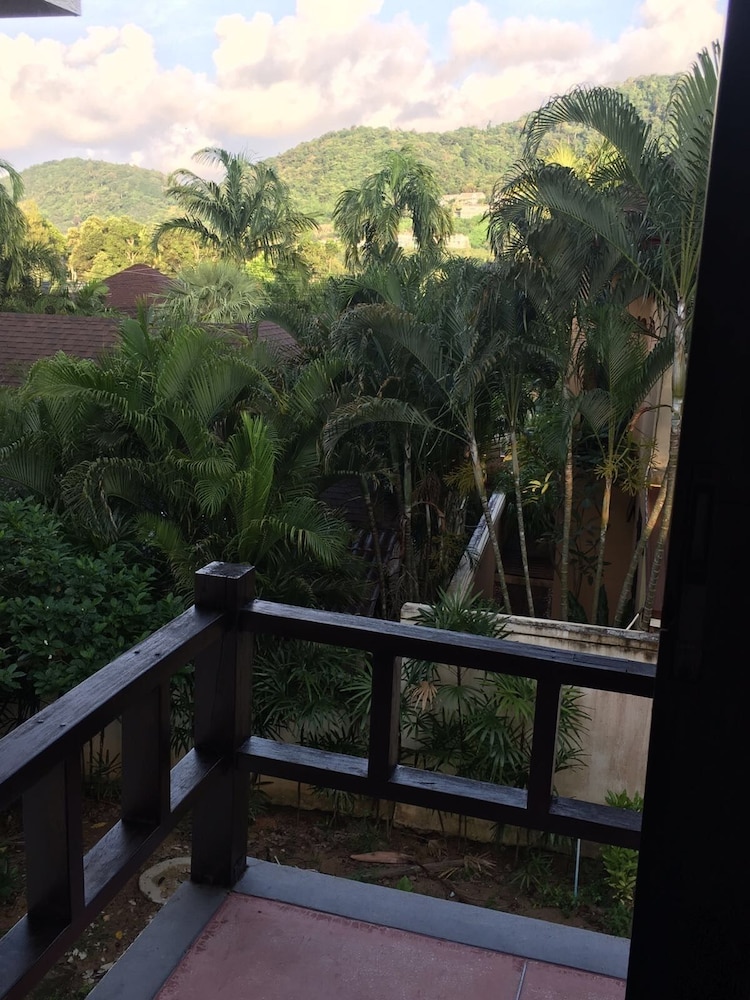Phuchaofa Pool Villa