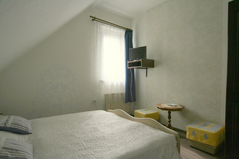 Photo 34