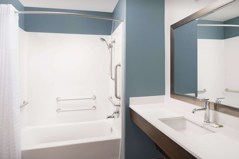 WoodSpring Suites Chicago Tinley Park
