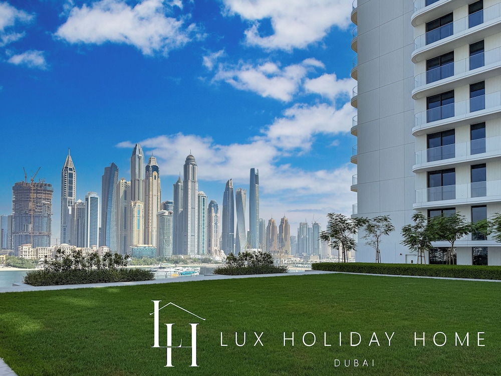 LUX The Palace Beach Suite