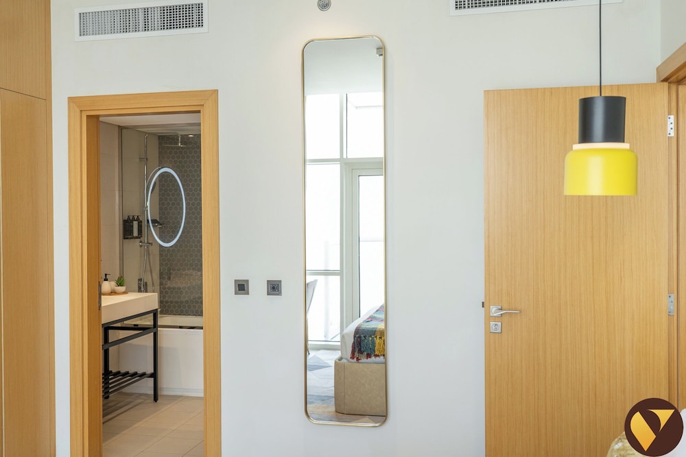 Vogue JVT Novotel Balcony Pool & Gym