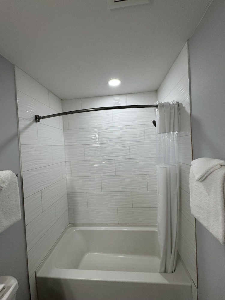 Beachgate Condo Suites And Hotel 217 1 Bedroom Condo