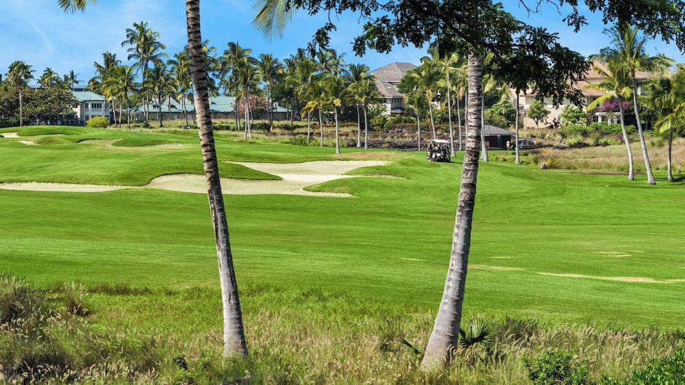Family-friendly Waikoloa Villa - Pools, Golf & Walk to A-bay Adventures - Vrkcv
