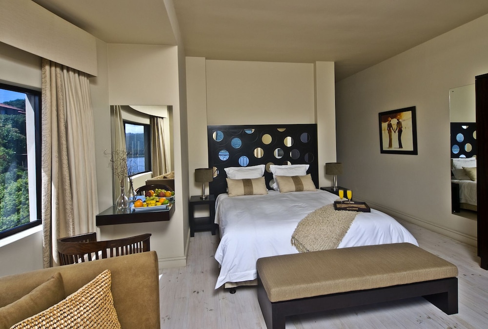 Lodge on the Lake & Wellness Spa