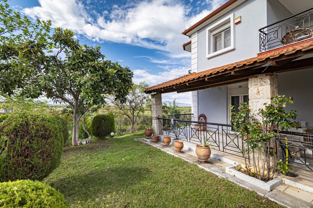 Marisol House by Rentalspro
