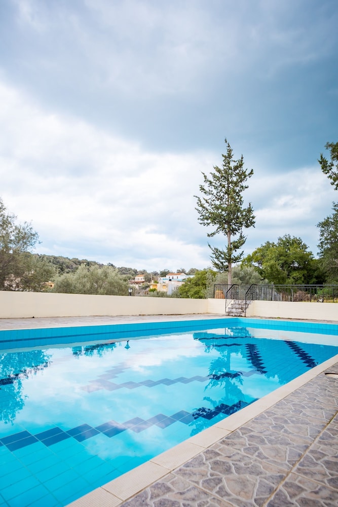Halases Panorama Villa pvt Pool