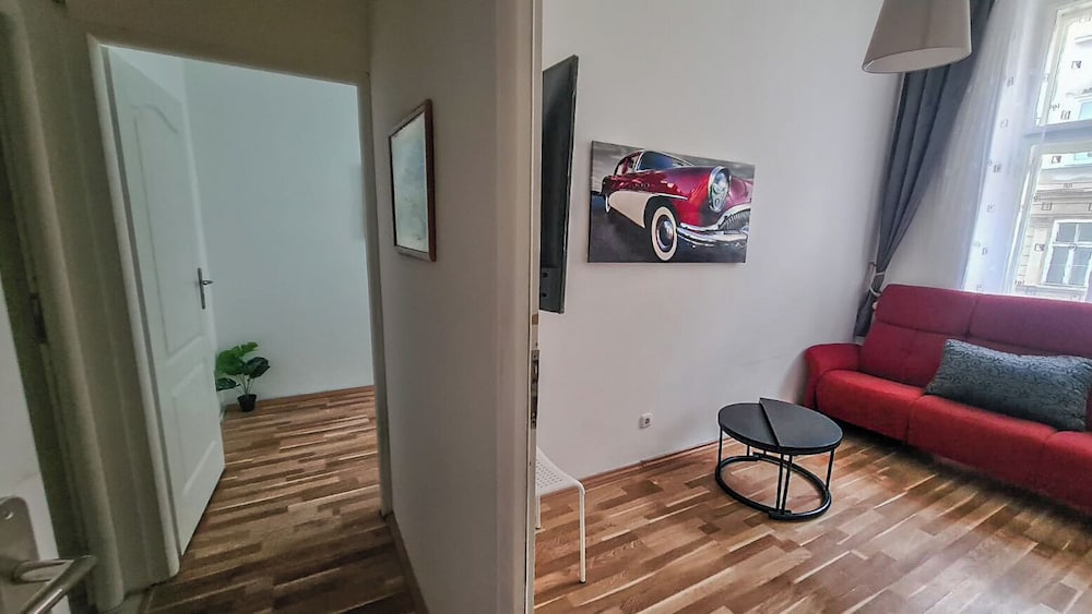 Modern 3BR Apartment Near Stadthalle