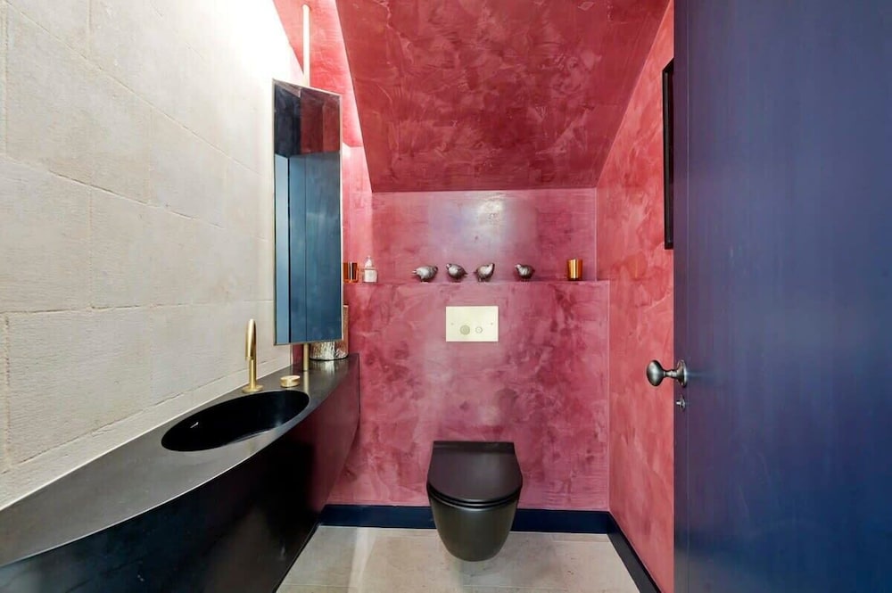 5 Bed House w/ Indoor Pool, Sauna & Private Garden - Fulham
