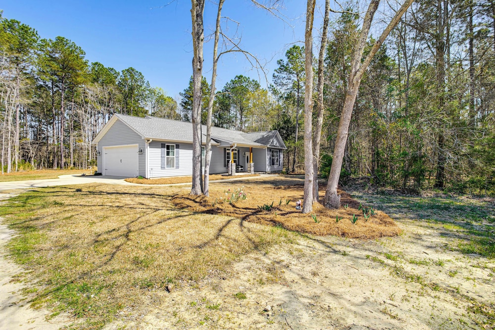 4 Mi to Marina & Boat Ramp: Lake Murray Getaway!