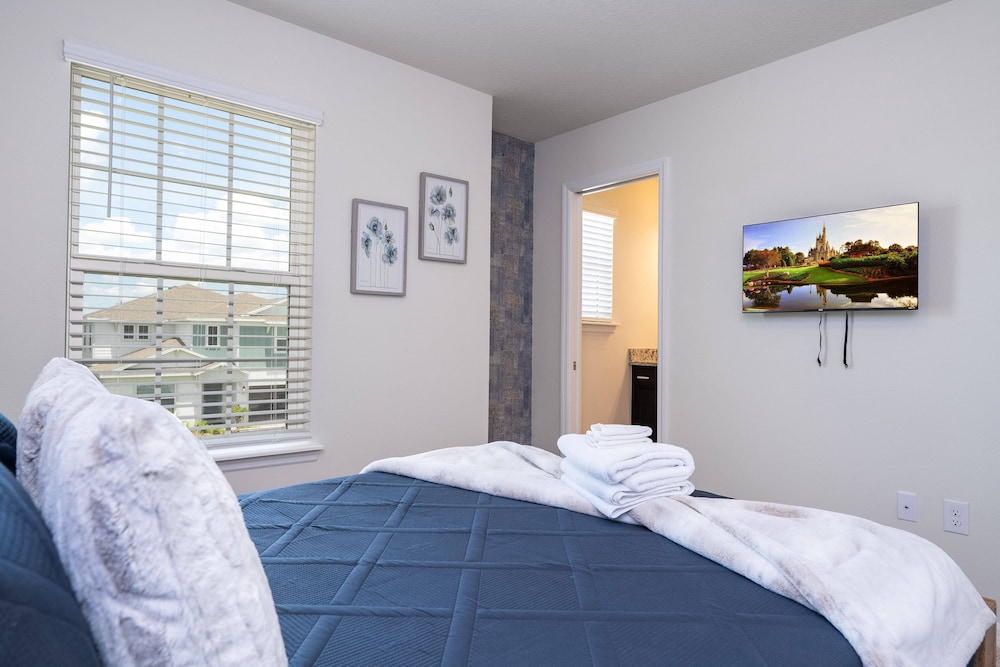 Windsor Cay 7BR Water Park Free