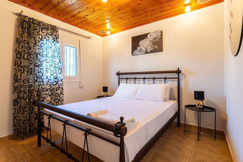 Filiatra Prive Escape - Seaview Nature Serenity